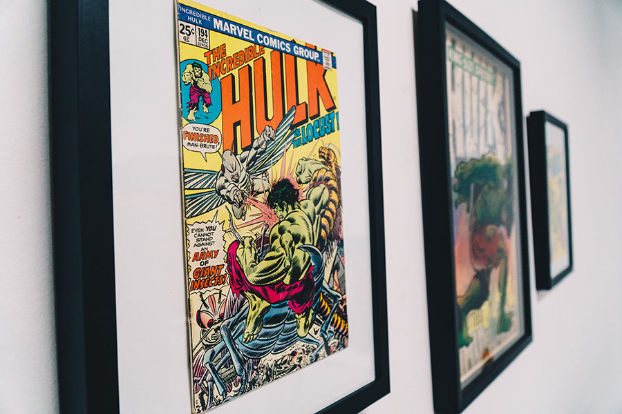 custom frame comic books